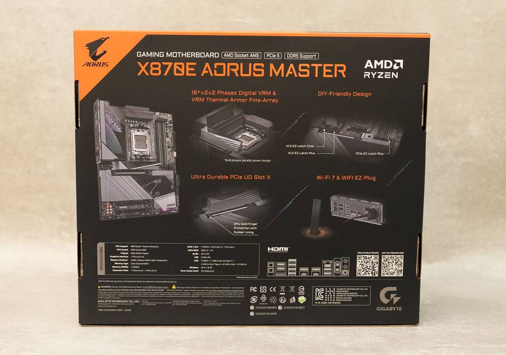 技嘉 X870E AORUS MASTER 主机板开箱评测分享：给你最强战斗力的 AMD 平台